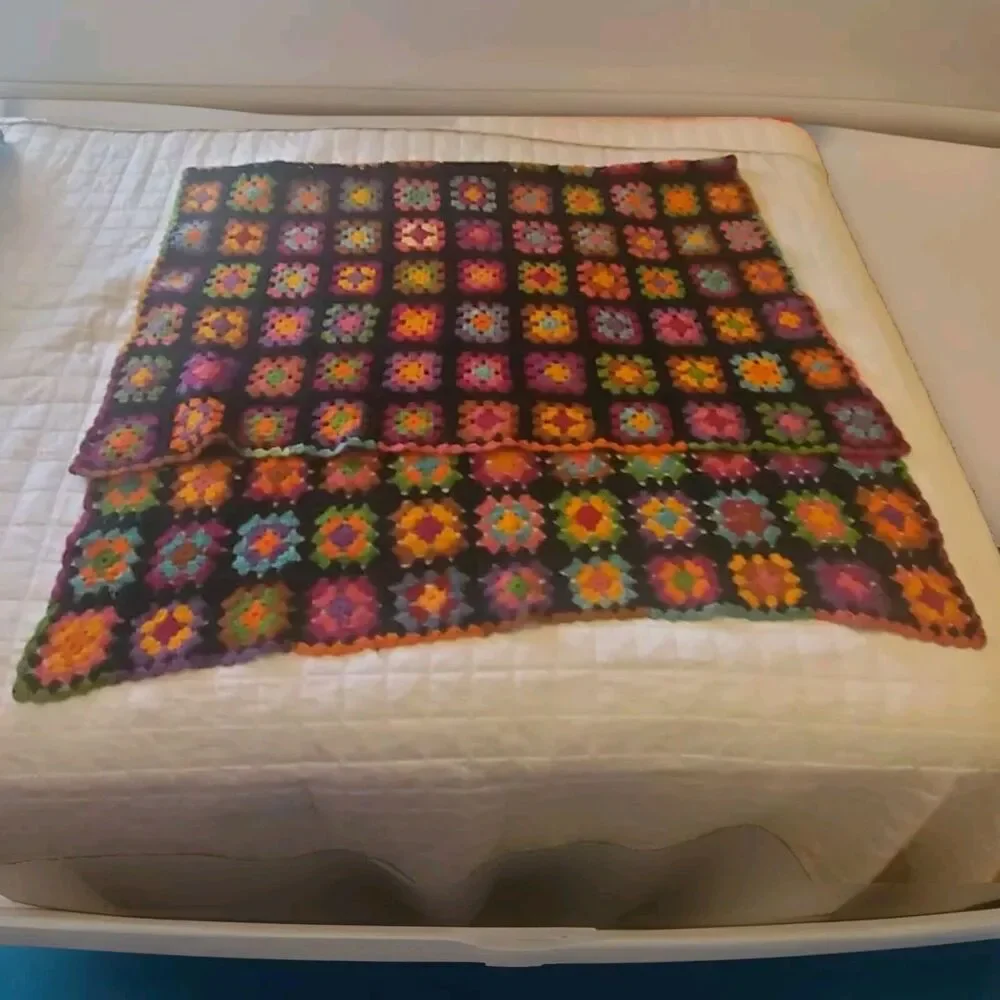 Granny Square Afghan Throw Blanket Black Red Blue Green Handmade Vtg Monogrammed